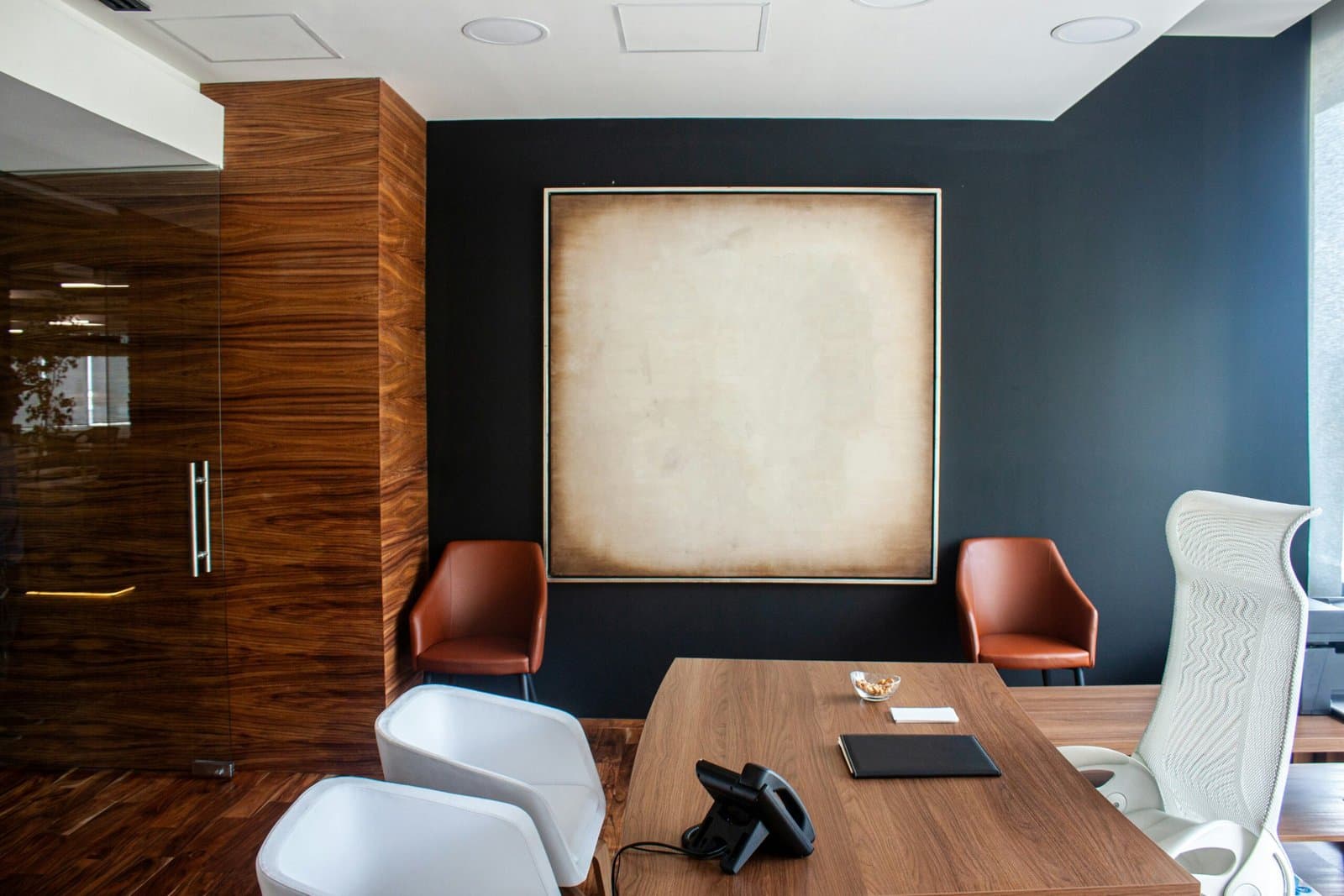 Commercial Painting in Portland: How to Refresh Your Space Without Disrupting Business