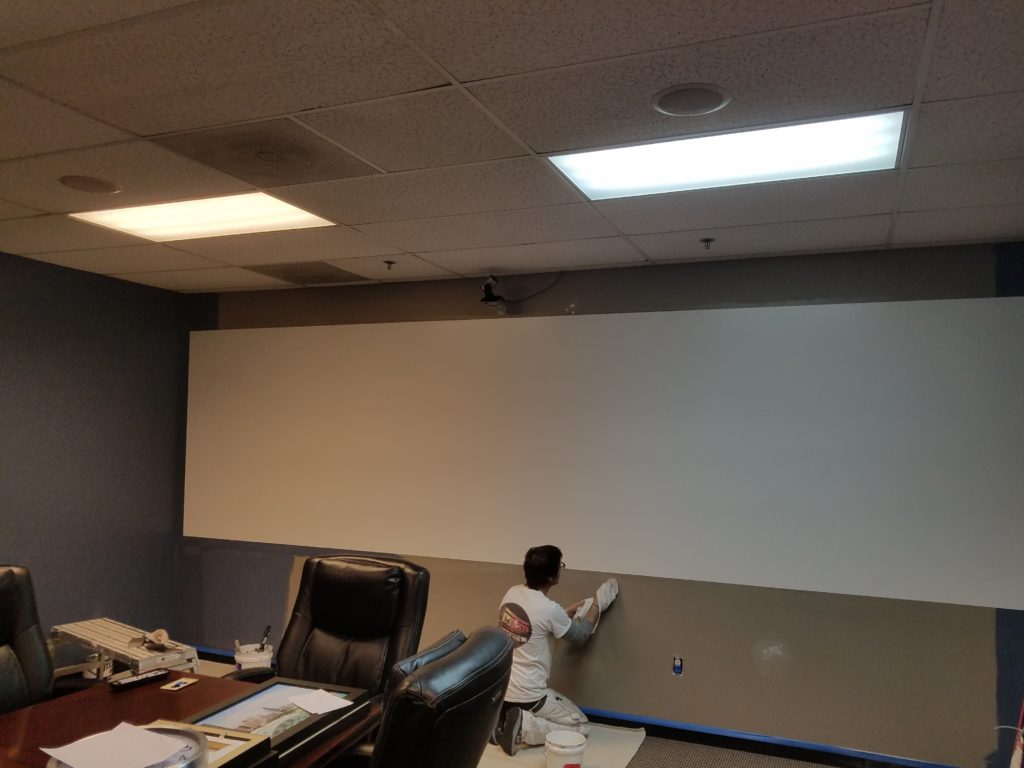 Interior commercial painting in Portland Oregon. Cascade painting and restoration tenant improvement, small office, repaint